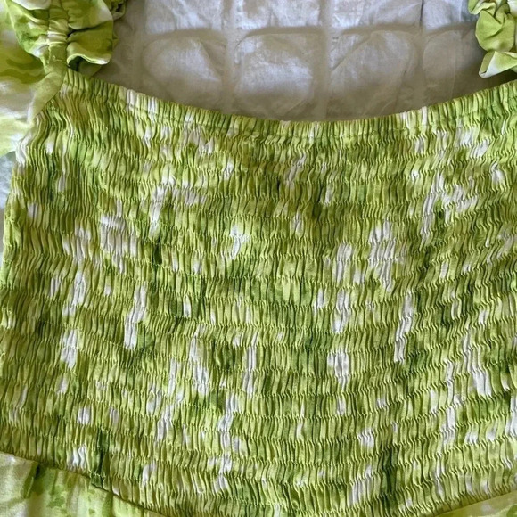 Faithfull the brand Arianne Roos green mini dress in lime - Picture 13 of 15